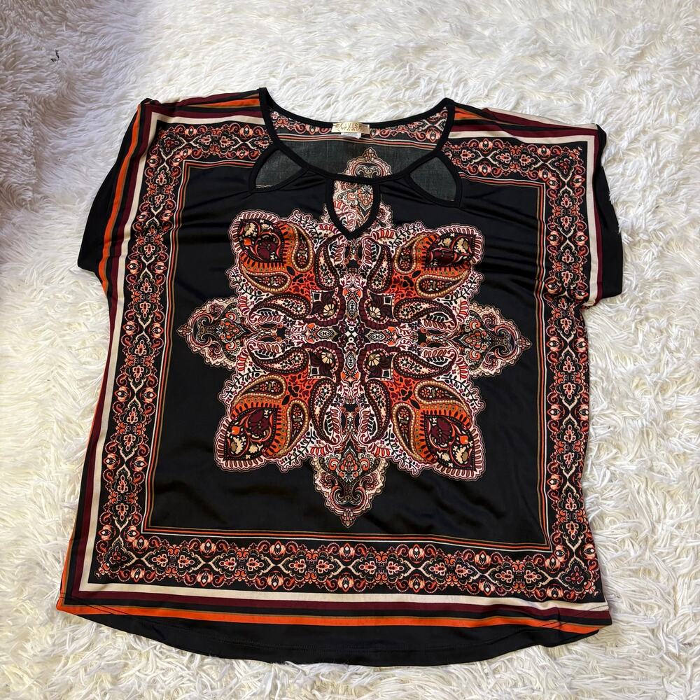 Lavish Plus women’s short sleeve XL Black pullover top